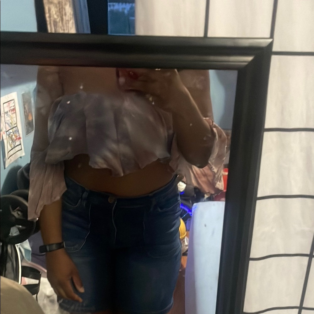 Olivaceous Pink Ruffled Embellished Crop Top